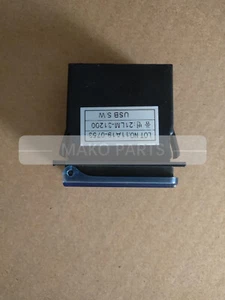 21LM-31200 Usb & Socket Assy Fits Hyundai Excavator - Picture 1 of 3