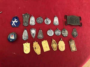 Sport Lot de 21 médailles récompenses sportives anciennes - Foto 1 di 6