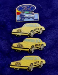 Lot of 4 Ford Auto Pins Accessory Badge Logo FoMoCo Blue Oval - Foto 1 di 5