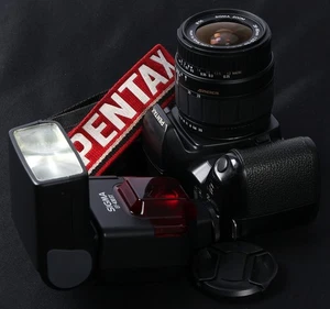 Pentax Z-50P QD 35mm Film AF SLR c/w Sigma AF 28-80mm Asph Lens & EF-430ST Kit - Picture 1 of 11