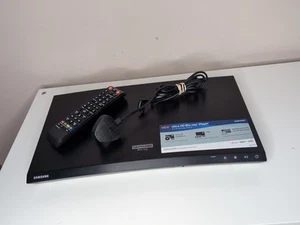 Samsung UBD-M9000 WiFi 4K Ultra High Definition UHD HDR MP3 FLAC Blu-Ray Player - Picture 1 of 16