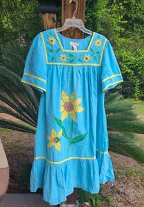 Vintage Bechamel grün bestickt Blumen Sonnenblumen Haus Terrasse Kleid Mumu Gr. S - Bild 1 von 9