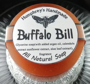 BUFFALO BILL Leder duftend Herren Seife Glycerin Rund Rasieren Bart waschen Horror - Bild 1 von 5