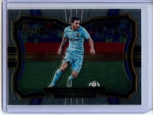 2017-18 Panini Select Field Level Basisset #255 Lionel Messi - FC Barcelona SP - Bild 1 von 2