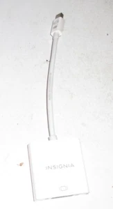 Insignia MINI DISPLAY PORT TO VGA ADAPTER Used 7 1/4" Long Computer Phone Etc - Picture 1 of 9