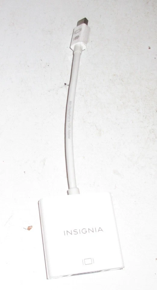 Insignia MINI DISPLAY PORT TO VGA ADAPTER Used 7 1/4" Long Computer Phone Etc - Image 1 of 4