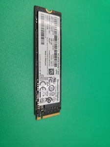 5SS0V26412 - Lenovo 512G M.2 2280 PCIE3X4 WD OPAL - 1 Slot - Picture 1 of 4