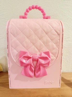 ♡1998 VINTAGE Barbie Bed & Bath Playset House Fold Up Pink Case Purse  READ - Image 1 of 4