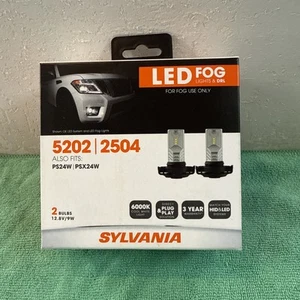 NEW Sylvania LED Fog Lights & DRL 5202/2504 PS24W/PSX24W NEW 2 Bulbs Pack - Foto 1 di 8