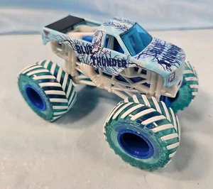 Spin Master Monster Jam Blue Thunder 1:64 Diecast - Picture 1 of 3