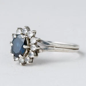Silber Ring 925 Blauer Stein Größe 57 (18,1 mm Ø) 2,86 g - Picture 1 of 6