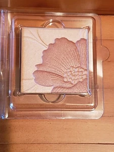 Clinique Fresh Bloom All Over Color ALMOND BLOSSOM 03 nt. wt. 31 oz NIP HTF Rare - Picture 1 of 4