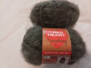 Red Heart Symphony Discontinued Wacholder 1+, 310 Yards/3,5 oz 4 Weight Fuzzy Soft - Bild 1 von 6
