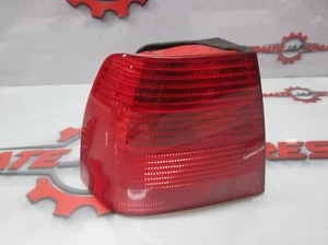 VOLKSWAGEN BORA LEFT TAILLIGHT 1J, RED REVERSE LIGHT, 06/01-12/05 01 02 03 04 05 - Picture 1 of 2