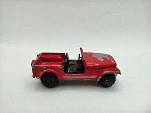 Vintage 1980 Yatming Red Jeep No 1608 Diecast Car Broken Windshield