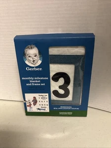 Monatliche Meilensteindecke Gerber Baby Junge mit Rahmen (süßes Hundemotiv) Neu geöffnete Box - Bild 1 von 2