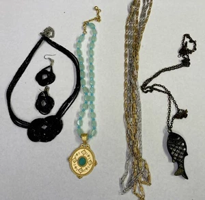 Necklaces Lot Of 4 Various Brands Jewelry - Picture 1 of 16