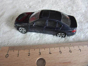 BMW 7 Series E65 car model - Picture 1 of 6