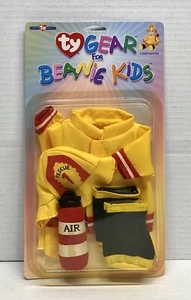 Conjunto de ropa para muñeca Ty Gear for Beanie niños bombero - bombero - nuevo - Imagen 1 de 2