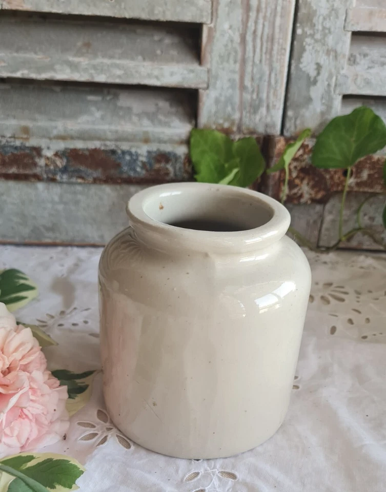 ANCIEN POT A MOUTARDE EN GRES BLANC  CONSERVE CONFITURE - Photo 1/4