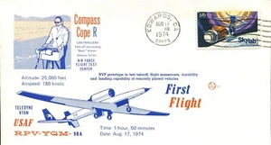 US AIR FORCE - COPERTINA COMMEMORATIVA PRIMO VOLO - RPV-YQM-98A - 17 AGOSTO 1974 - Foto 1 di 2
