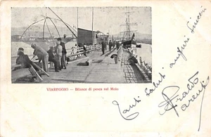 9945) VIAREGGIO (LUCCA) BILANCE DI PESCA SUL MOLO, ANIMATA. VIAGGIATA. - Imagen 1 de 2
