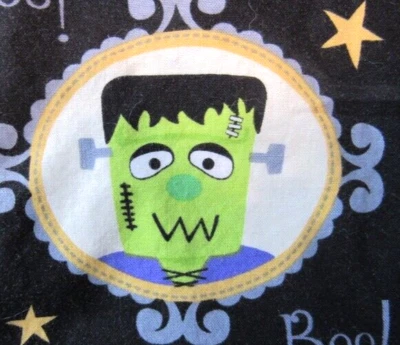 Scrub Top  HALLOWEEN   BOO!    Size 2X   3  front Pockets SB Scrubs - Image 1 of 4