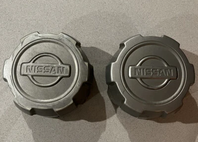 Tapa central Nissan Pathfinder gris mate 1999-2000 pieza OEM #40315 2W320 Foto 1 de 4