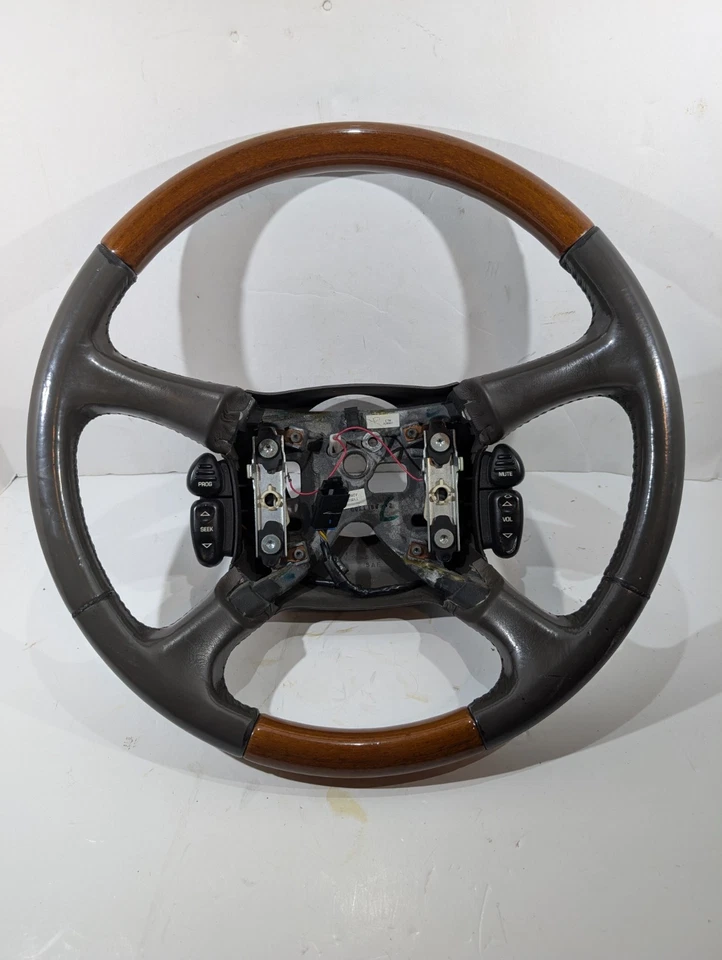 Steering Wheel 1998-2002 Chevy Astro Silverado S10 Tahoe GMC Yukon Genuine OEM - Image 1 of 4