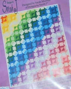 Edredón Studio 37 patrón un grito, un susurro, un texto 72" x 84" - Imagen 1 de 3