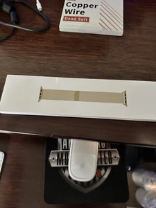 Apple Watch Band Milanese Loop 41mm Gold - Photo 1 sur 9