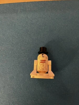 LEGO Snowman R2-D2 - 9509 Star Wars Advent Calendar - Image 1 of 2