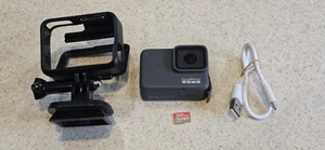 GoPro Hero 7 Silver Action Camera Waterproof With 128 Micro SD Card - Picture 1 of 11