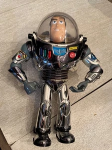 Thinkway 1995 Buzz Lightyear Toy Story Intergalaktische Chrom Sound Lichter *lesen* - Bild 1 von 15
