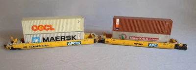 HO scale   Unbranded 48'  articulated Well Car APC Trailer Train   DTTX 74002 - Image 1 of 4