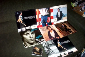 BRUCE SPRINGSTEEN 6 LP, EP  LOT w BORN IN THE USA, DARKNESS ON THE EDGE OF TOWN - Picture 1 of 2