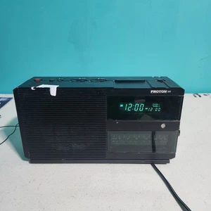 Vintage Proton 320 AM/FM Radiowecker - getestet siehe Batteriefoto - Bild 1 von 6