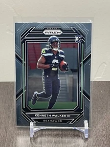 Kenneth Walker #318 2022 Panini Prizm NFL Football - Seattle Seahawks RC - Bild 1 von 2