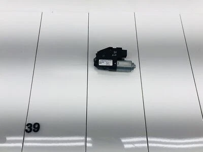 18-22 FORD ECOSPORT UPPER OVERHEAD SUNROOF MOONROOF GLASS MOTOR OEM - Image 1 of 4