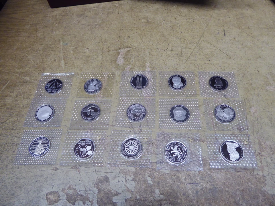 SELECCIÓN 5 DM 1979/1986, PP / PROOF carpeta de botones, Otto Hahn / Friedrich der Groß Foto 1 de 1