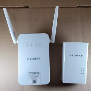 NETGEAR PLW1000100NAS 1000 mbps Wi-Fi Gigabit Port WiFi Range Extender Booster - Picture 1 of 3