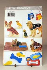 Pattern Pets Coats Size 11" 16" 21" 26" length Beds Toys Matts Butterick 4226 - Picture 1 of 2