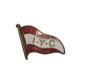 Vintage Illawarra Yacht Club pin badge - Foto 1 di 4