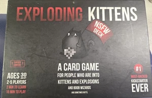 Exploding Kittens Card Game Edizione NSFW Card Game Completo 2015 Usato Poco - Foto 1 di 6