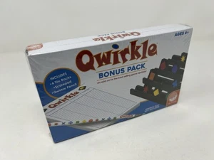 Qwirkle PACK DE BONIFICACIÓN con 4 estantes adicionales para azulejos de madera un marcador y lápiz NUEVO sellado - Imagen 1 de 3