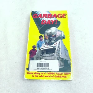 Garbage Day VHS Tape 1994 Parents Choice Award Child Vision Educational Rental - Picture 1 of 6