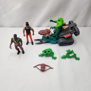 1990 Vintage Swamp Thing Bog Rover Vehicle Near Complete + Figures lot - Picture 1 of 14
