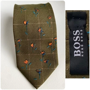 Cravatta Hugo Boss verde seta Italia 3,5 x 58 arancione blu motivo griglia floreale - Foto 1 di 10