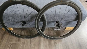 NEU Carbon Laufradsatz SLR 1 - leicht – Laufräder, Rennrad, Reifen, Giant TCR - Bild 1 von 6
