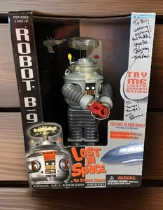 1997 Lost In Space The Classic Series Robot B9 Action Figure New - Picture 1 of 11